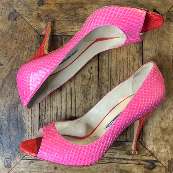Brian Atwood Pink Snakeskin Heels - Picture 4 of 7